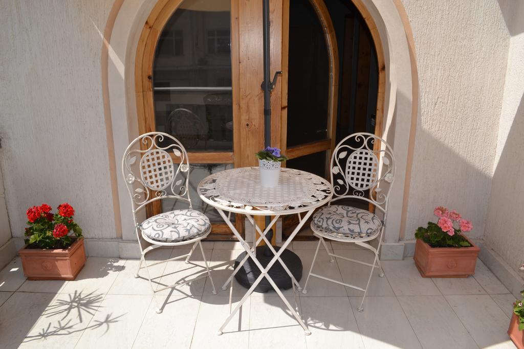 Guest House Secession Style Sofia Bagian luar foto