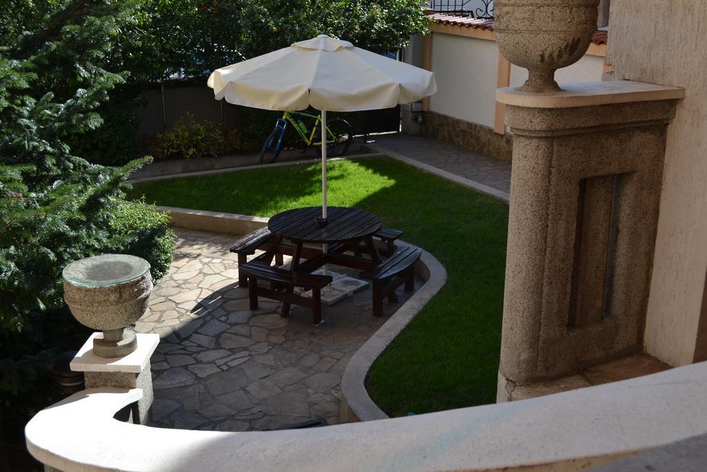 Guest House Secession Style Sofia Bagian luar foto